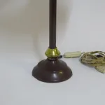 Lote: 27 - Lote: 27 - Lámpara de mesa