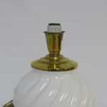 Lote: 30 - Lote: 30 - Lámpara de mesa