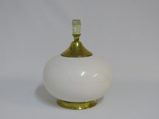 Lote: 105 - Lote: 105 - Lámpara de mesa