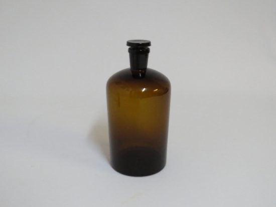 Lote: 79 - Lote: 79 - Frascos de farmacia