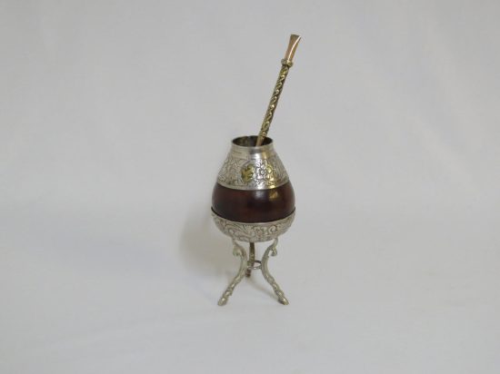 Lote: 69 - Lote: 69 - Mate y bombilla