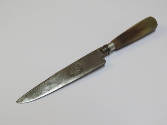 Lote: 129 - Lote: 129 - Cuchillo verijero