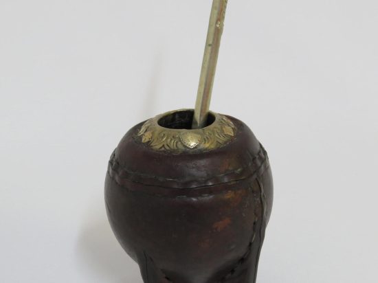 Lote: 62 - Lote: 62 - Mate y bombilla