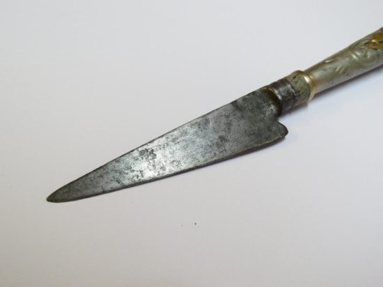 Lote: 121 - Lote: 121 - Cuchillo verijero