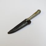 Lote: 121 - Lote: 121 - Cuchillo verijero