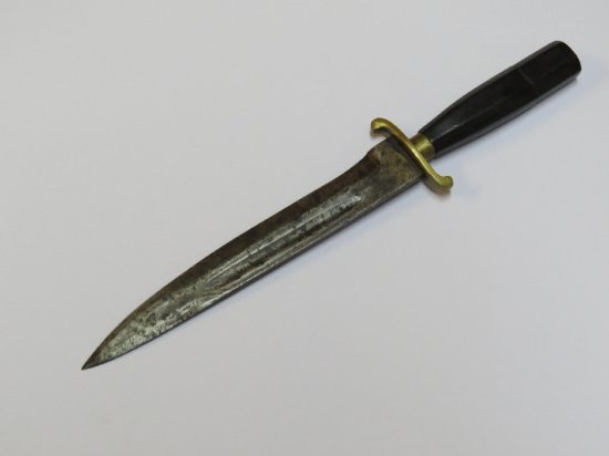 Lote: 108 - Lote: 108 - Cuchillo de caza