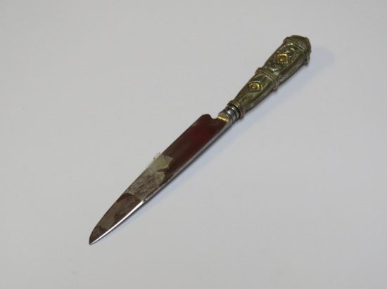 Lote: 125 - Lote: 125 - Cuchillo verijero