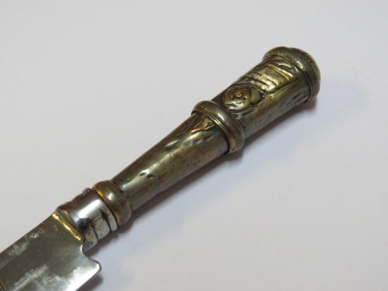 Lote: 126 - Lote: 126 - Cuchillo verijero
