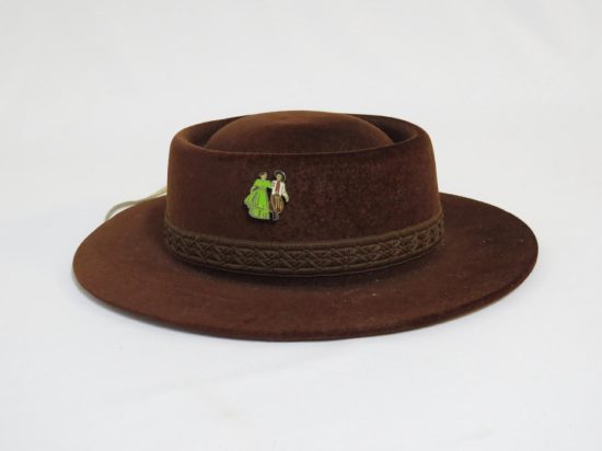 Lote: 47 - Lote: 47 - Sombrero