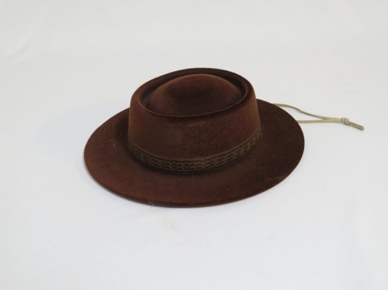 Lote: 47 - Lote: 47 - Sombrero
