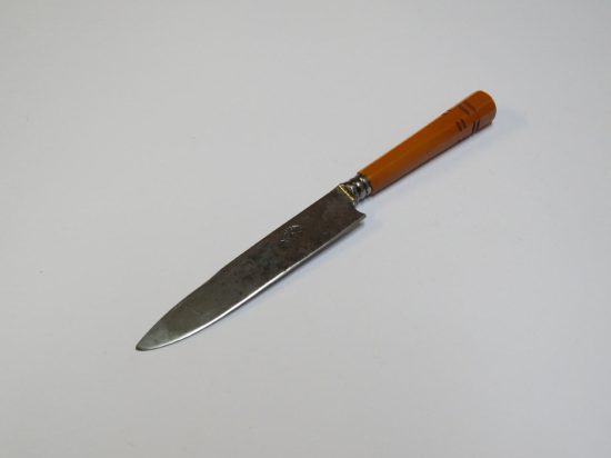 Lote: 111 - Lote: 111 - Cuchillo y hoja