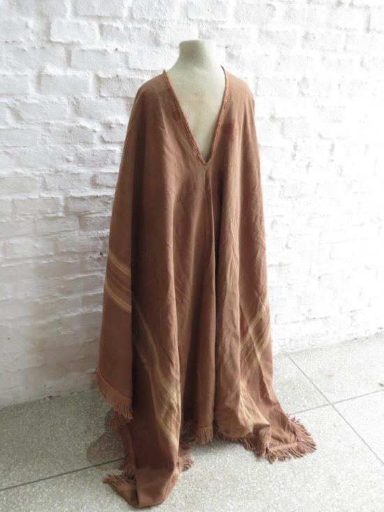Lote: 294 - Lote: 294 - Poncho