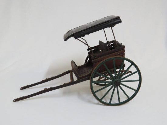 Lote: 31 - Lote: 31 - Réplica de carro