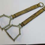 Lote: 255 - Lote: 255 - Estribos con estriberas