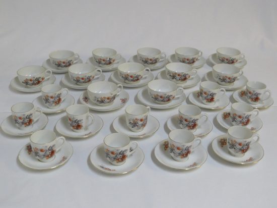 Lote: 114 - Lote: 114 - Loza