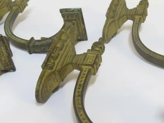 Lote: 14 - Lote: 14 - Apliques