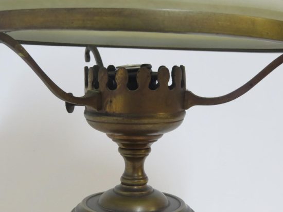 Lote: 117 - Lote: 117 - Lámpara