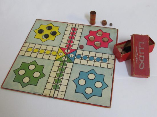 Lote: 112 - Lote: 112 - Ludo