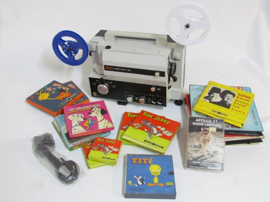 Lote: 151 - Lote: 151 - Proyector