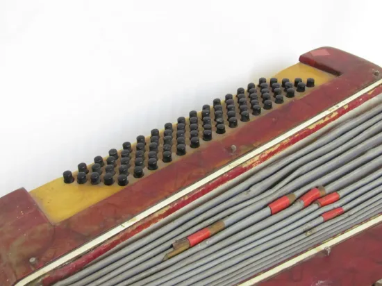 Lote: 12 - Lote: 12 - Acordión