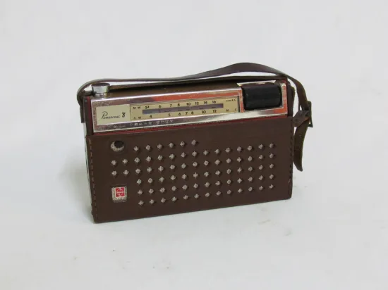 Lote: 157.B - Lote: 157.B - Radio