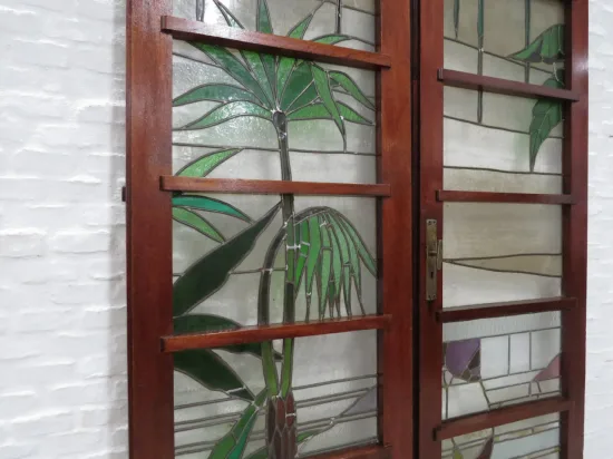 Lote: 85 - Lote: 85 - Par de puertas