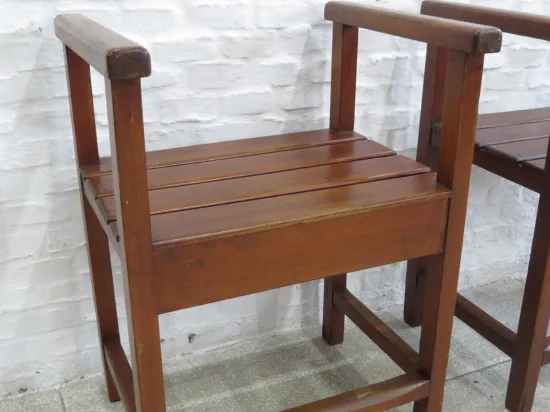 Lote: 55 - Lote: 55 - Bancos