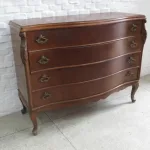 Lote: 59 - Lote: 59 - Cómoda francesa