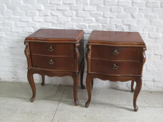 Lote: 58 - Lote: 58 - Cama y mesas de luz frances