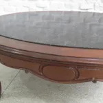 Lote: 44 - Lote: 44 - Mesa de sala victoriana
