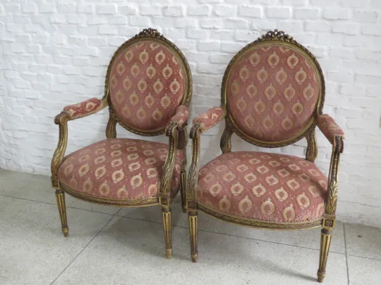 Lote: 99 - Lote: 99 - Juego de sala Luis XVI