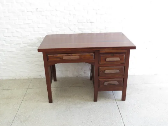 Lote: 89 - Lote: 89 - Escritorio