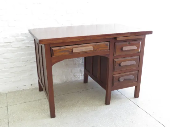 Lote: 89 - Lote: 89 - Escritorio