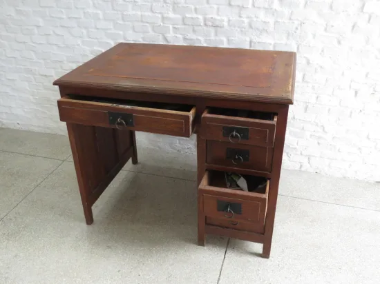 Lote: 56 - Lote: 56 - Escritorio