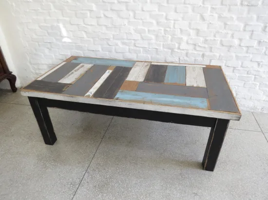 Lote: 43 - Lote: 43 - Mesa de sala