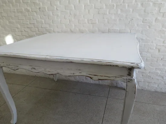 Lote: 91 - Lote: 91 - Mesa francesa