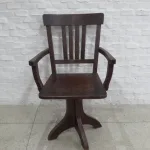Lote: 57 - Lote: 57 - Butaca de escritorio