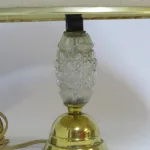 Lote: 27 - Lote: 27 - Lámpara de mesa