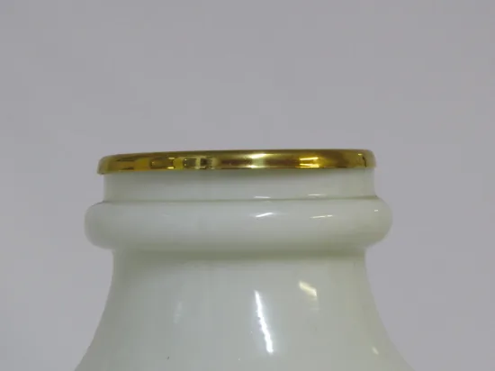 Lote: 28 - Lote: 28 - Lámpara de mesa