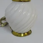 Lote: 29 - Lote: 29 - Lámpara de mesa
