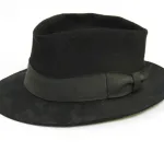 Lote: 170 - Lote: 170 - Sombrero