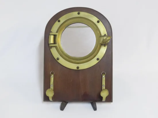 Lote: 15 - Lote: 15 - Ojo de buey