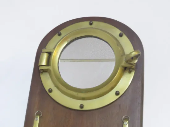 Lote: 15 - Lote: 15 - Ojo de buey