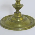Lote: 20 - Lote: 20 - Candelabro