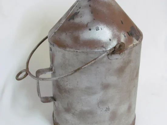 Lote: 80 - Lote: 80 - Aceitera