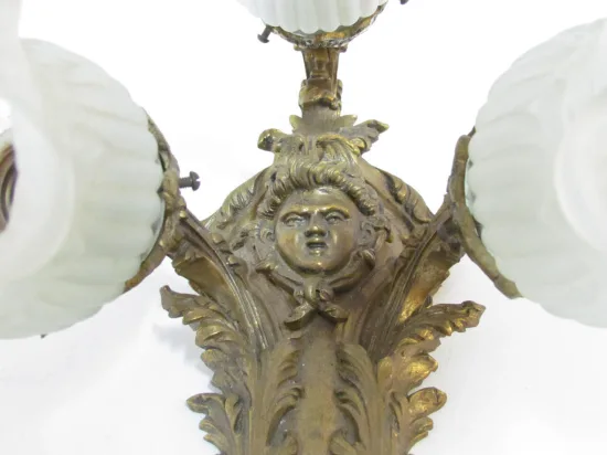 Lote: 31 - Lote: 31 - Artefacto de luz