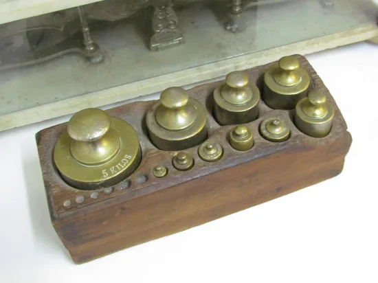 Lote: 82 - Lote: 82 - Balanza