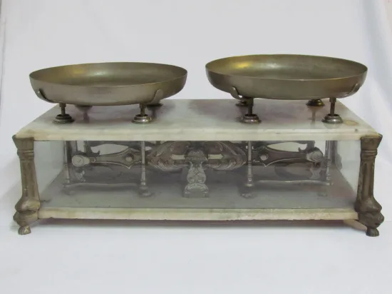 Lote: 82 - Lote: 82 - Balanza