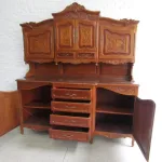 Lote: 105 - Lote: 105 - Aparador
