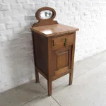 Lote: 48 - Lote: 48 - Mesa de luz